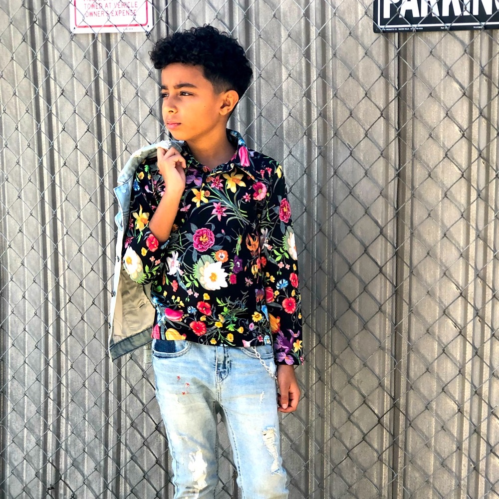 size 8 collared floral shirt